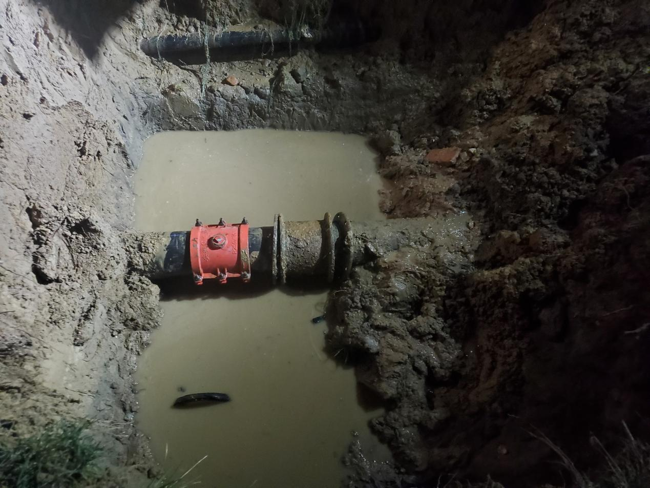 1736928909523378.png 图片3.png